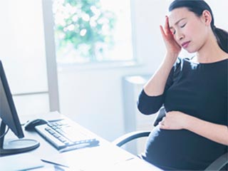 प्रेगनेंसी के दौरान हर महीने बदलते हैं लक्षण, जानिये क्या हैं ये